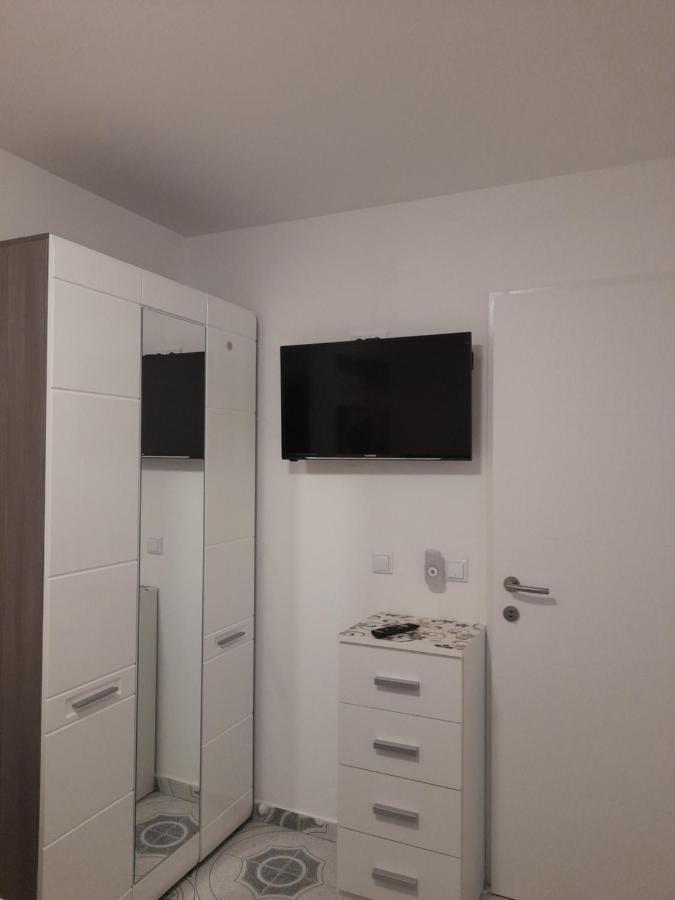 Apartments Donella Umag Extérieur photo