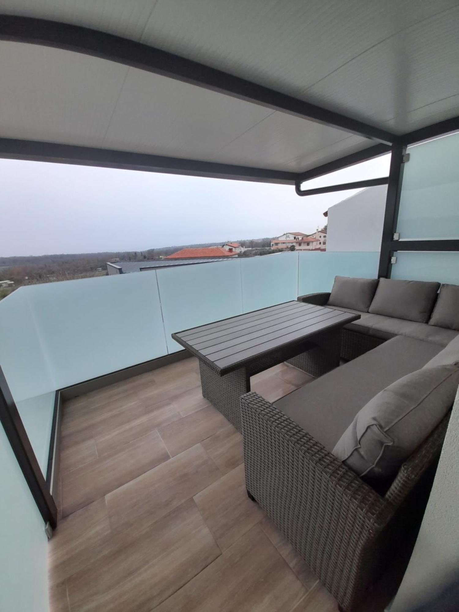 Apartments Donella Umag Extérieur photo