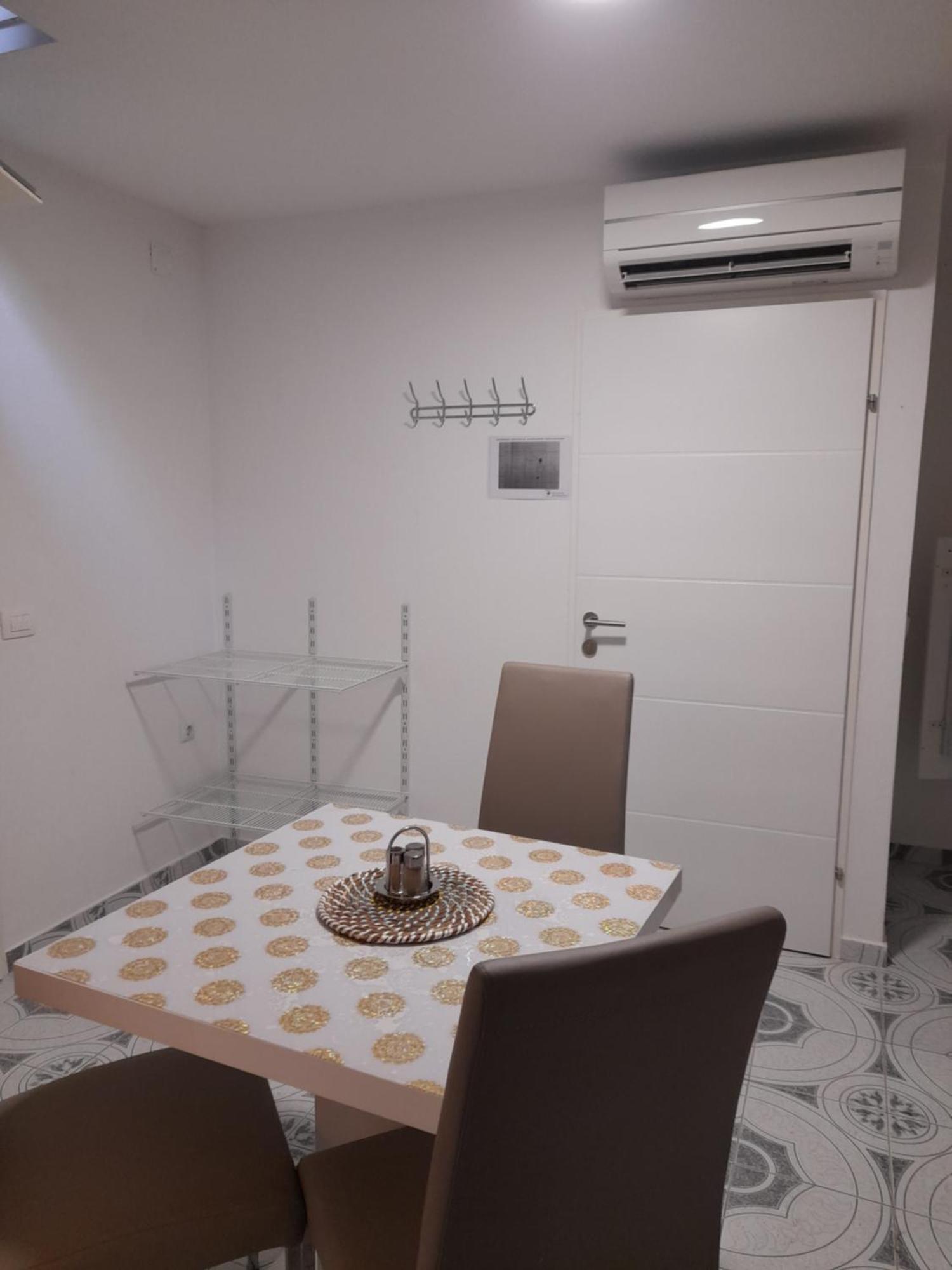 Apartments Donella Umag Extérieur photo