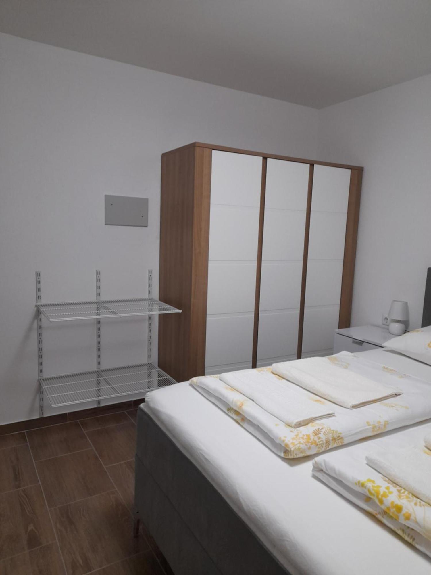 Apartments Donella Umag Extérieur photo
