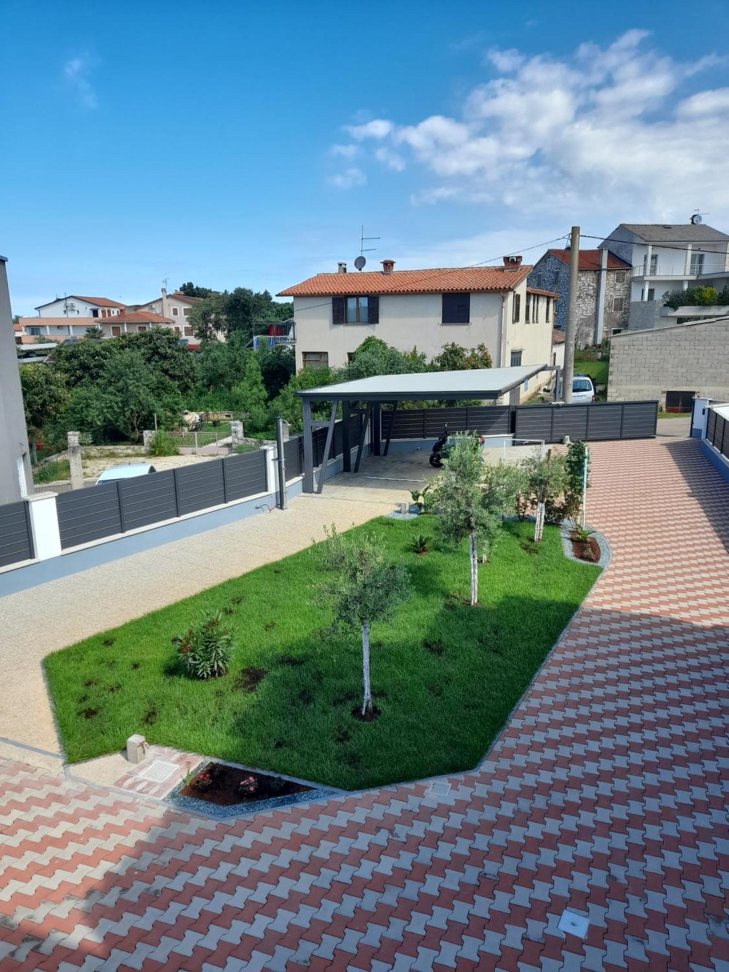 Apartments Donella Umag Extérieur photo
